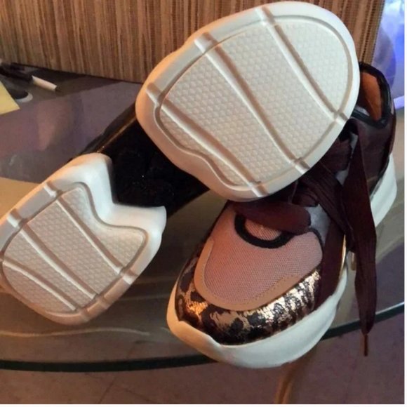 Kate Spade Cloud Sneakers Shoes in Cherrywood size 6.5 nwot - Picture 6 of 7